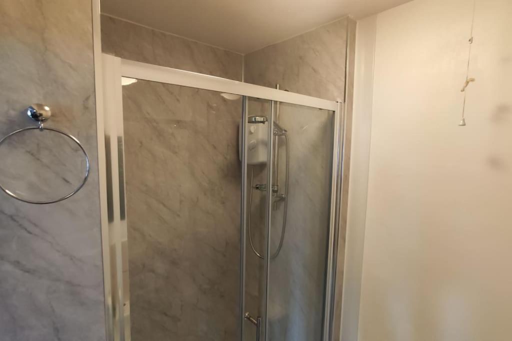 1 Bedroom Studio In A Supurb Area Of Cardiff Esterno foto